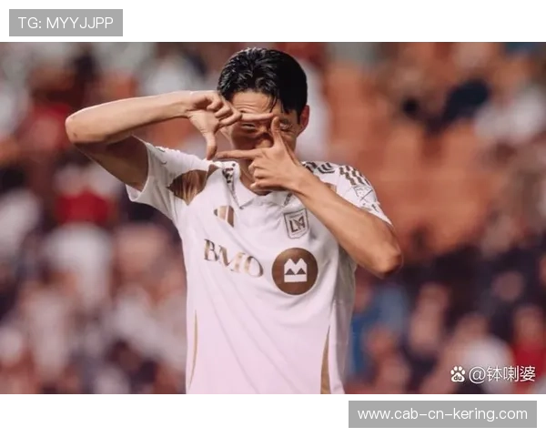 孙兴慜单脚扣球过人后助攻，热刺气势如虹